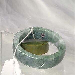jadeite Bangle